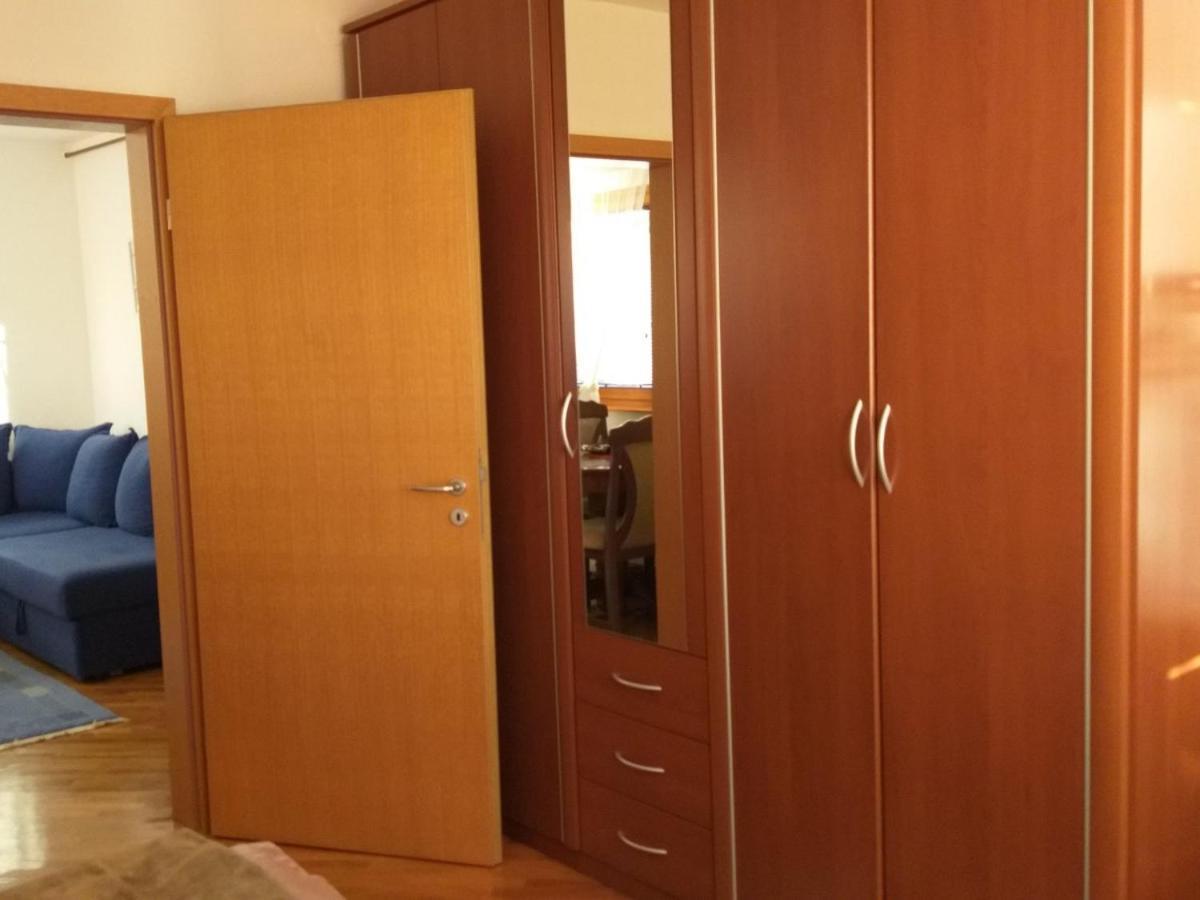 Apartman Sa Garazom I Internetom Sarajevo Exterior photo